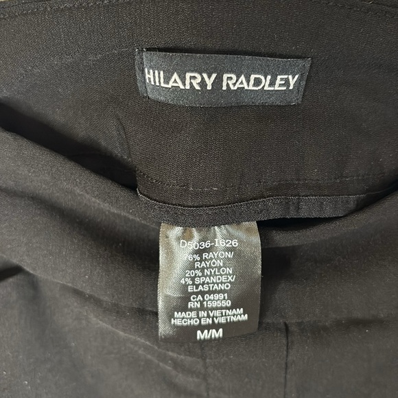 Hilary Radley Black Bermuda Shorts Classic Style - Picture 3 of 3